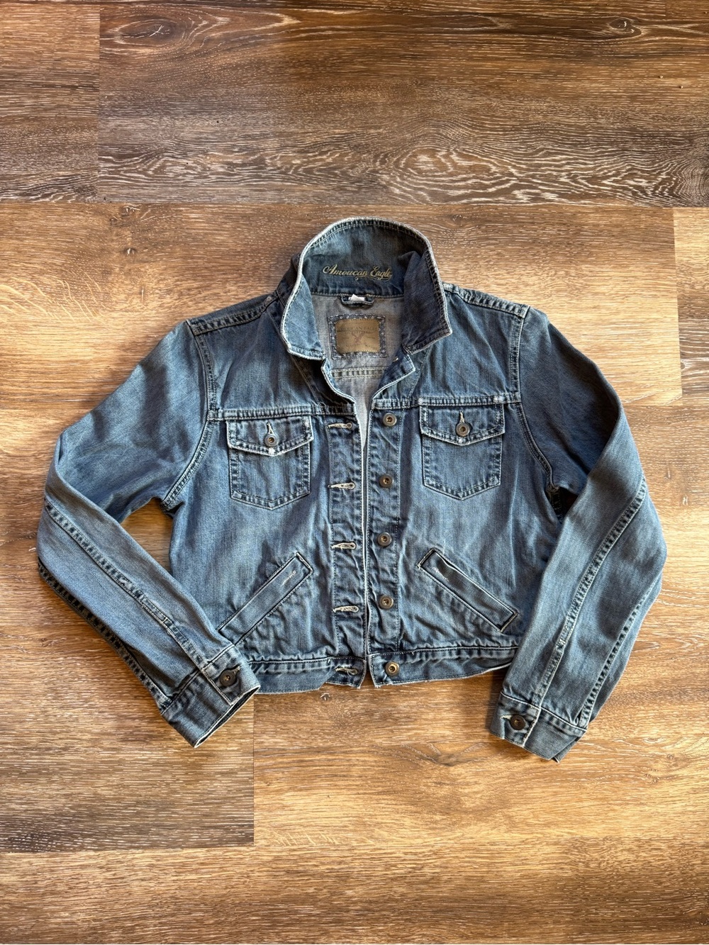 Vintage American Eagle Outfitters Washed Blue Denim Jacket Distressed! Sz Large